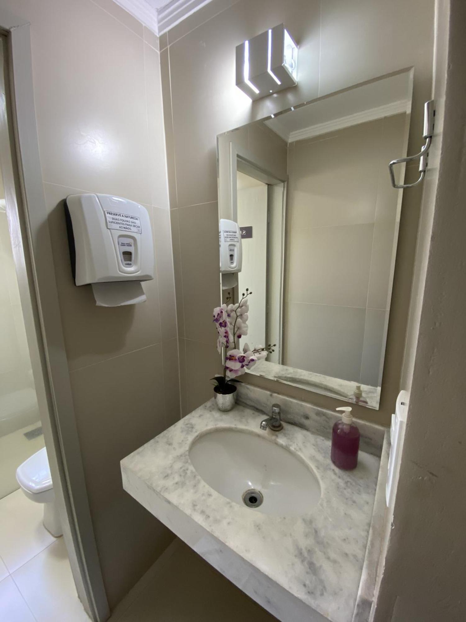 Premier Hotel ボトゥポランガ エクステリア 写真
